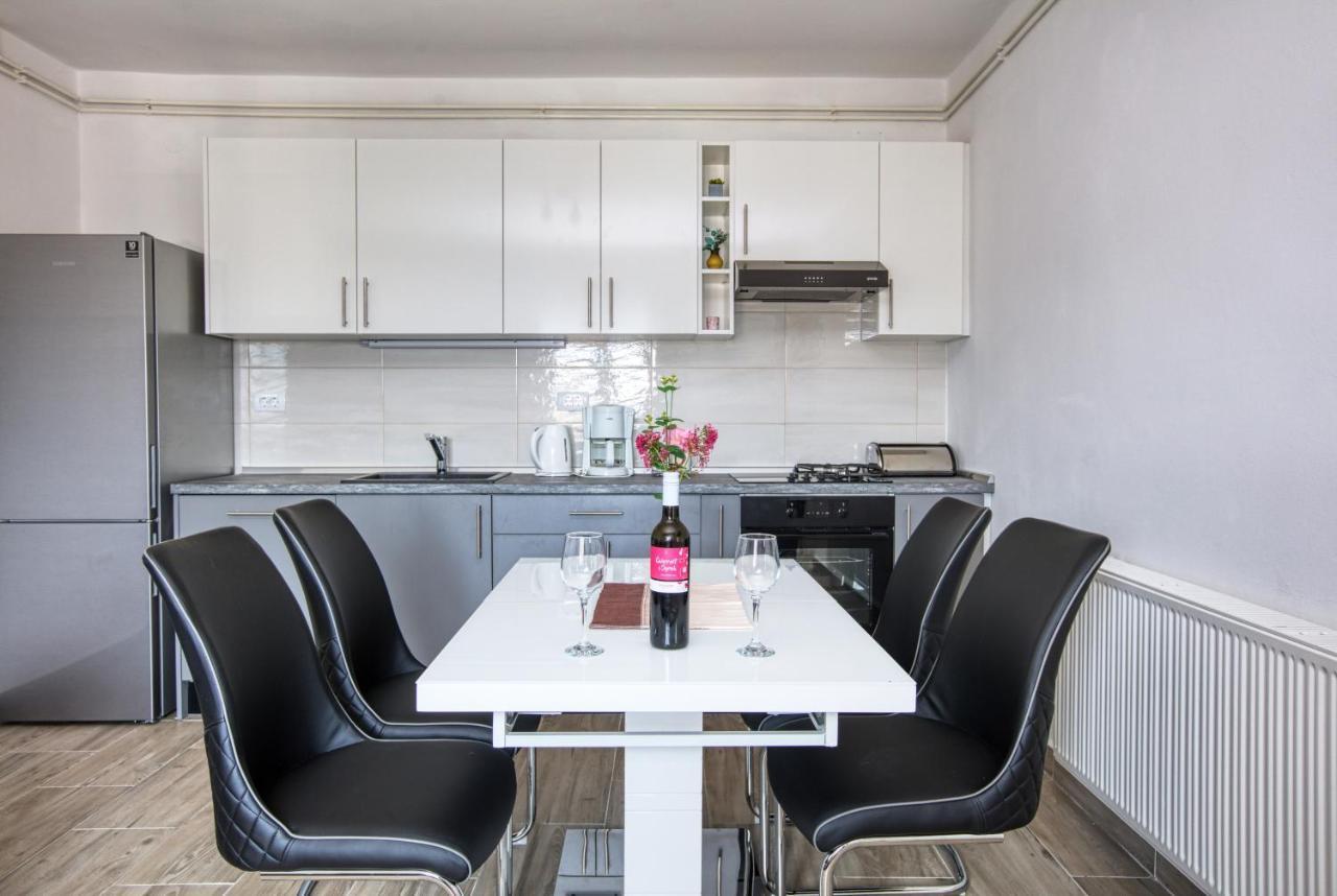Apartment Tisno 5130C エクステリア 写真